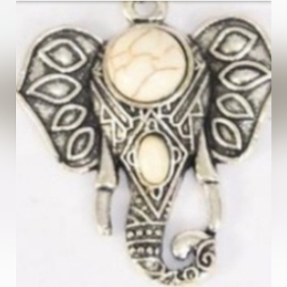 ELEPHANT Necklace Black Stone Pendant Vintage look Silver pl NEW i… - Picture 8 of 15